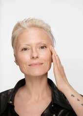 hudpleje-i-overgangsalderen-hvad-er-den-bedste-hudpleje